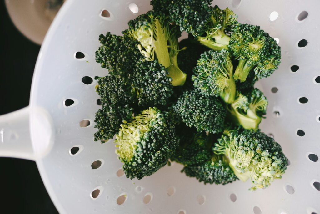 Mmörbrynt fisk och broccoli al forno